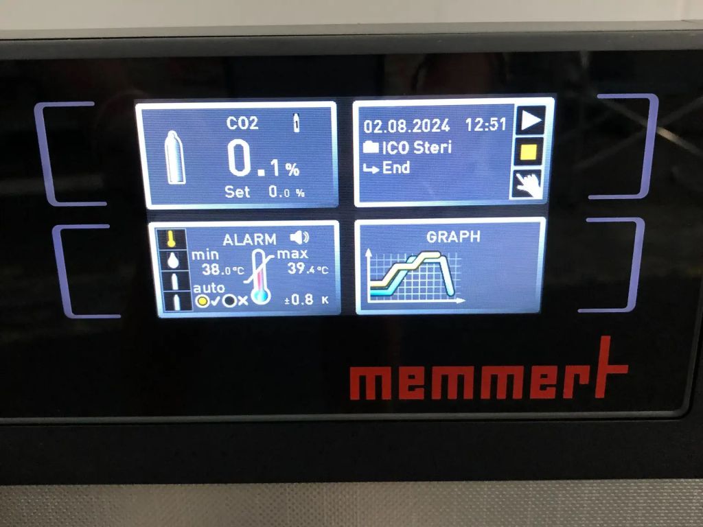 Memmert ICO150med CO2 Inkubator, 156 Liter Volumen,  18° bis 50°C, Sterilisation bei 180°C, 40 bis 97 % rh