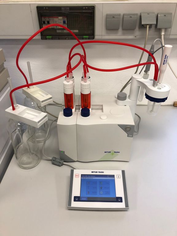 Mettler Toledo Excellence Titrator T50 with two Burettes, OQ Documents,  Compact Stirrer, ph Probe