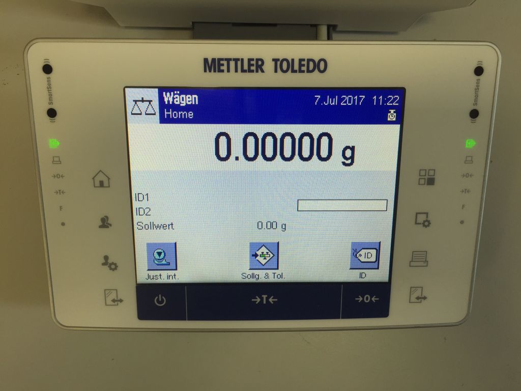 Mettler XPE205 Analysenwaage -- 220g -- 0,01mg  --