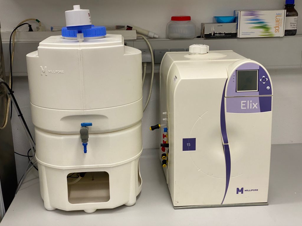 Millipore Elix15 Advantage with 30 L Storage