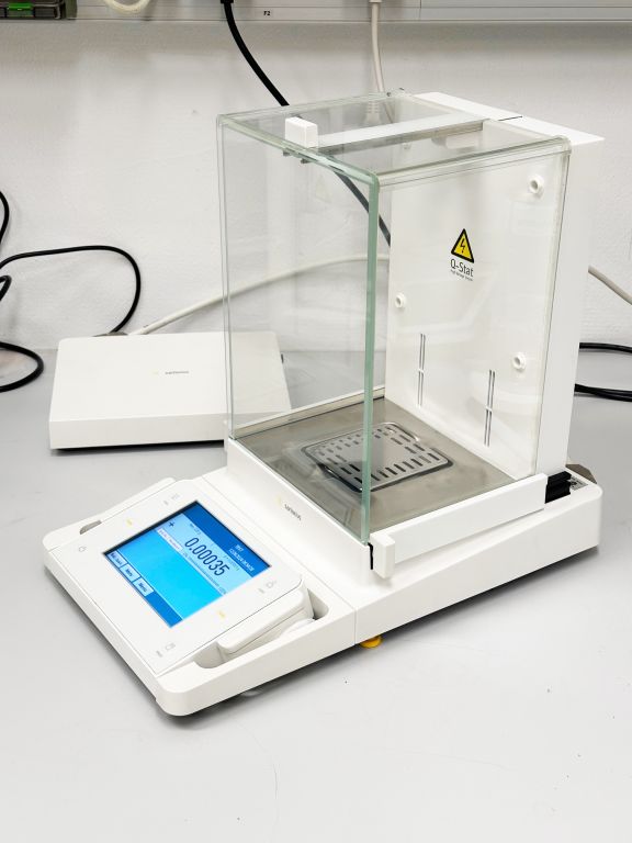 Sartorius Analytical Balance Cubis® MSA225S-100-DI, Semi Micro Balance, Ionisation, automatic levelling,