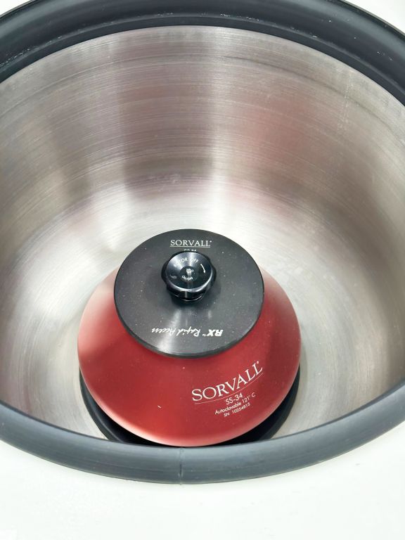 Thermo Scientific Sorvall RC 6 Plus Super Speed Centrifuge with F12-6x500 Fiberlite Rotor