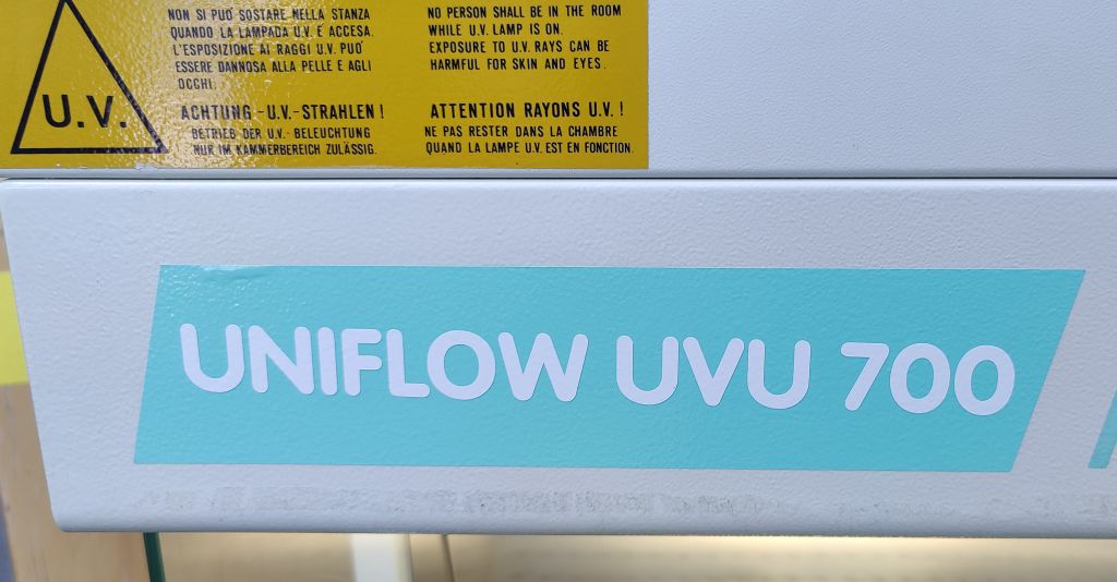 Uniequip Uniflow UVU 700 Laminar Flow / PCR Working Station, 2x Hepa H14, UV Lampen, mit Untergestell