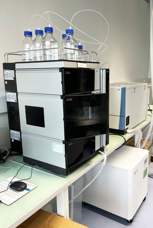 Thermo Vanquish LC-MS System ISQ-EM mit Vanquish 1000bar UHPLC, Peak Stickstoffgenerator, Vorpumpe, PC, Software